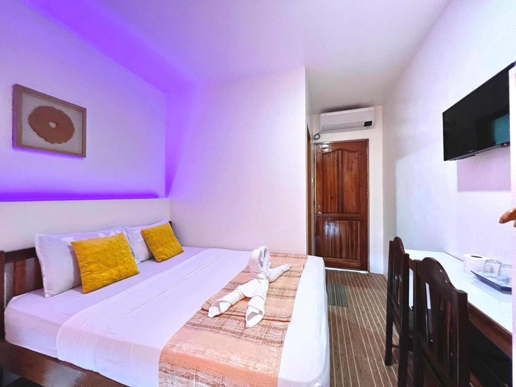 Foxtail Siargao Island Guesthouse General Luna  Esterno foto