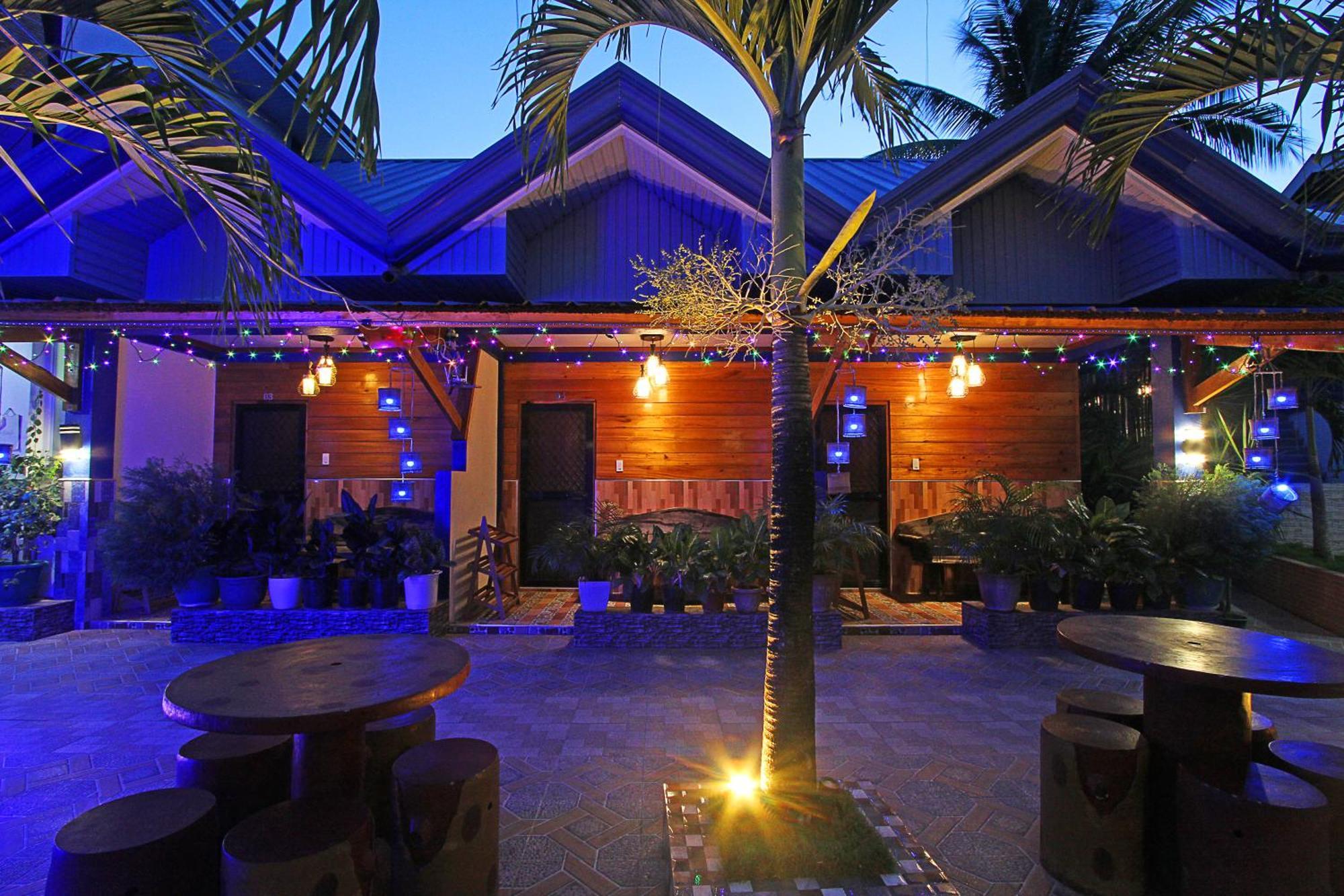 Foxtail Siargao Island Guesthouse General Luna  Esterno foto